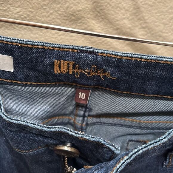 Kut from the Kloth Farrah Baby Bootcut size 10 jeans - Picture 3 of 15